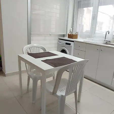 Apartman Alkinoos *