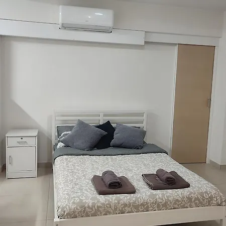 Apartamento Alkinoos *